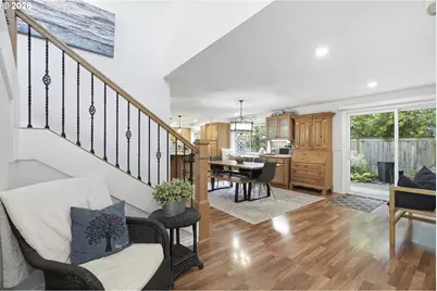 910 NW Hertel St, Hillsboro, OR 97124 - Photo 11