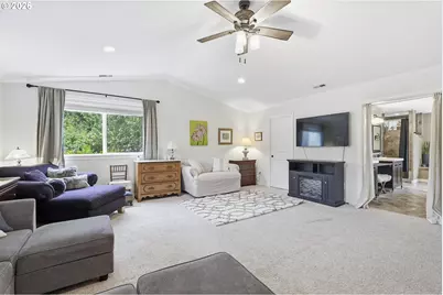 910 NW Hertel St, Hillsboro, OR 97124 - Photo 37