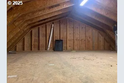 5979 Willis Creek Rd, Winston, OR 97496 - Photo 37