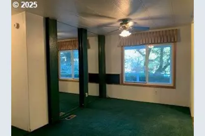 5979 Willis Creek Rd, Winston, OR 97496 - Photo 13