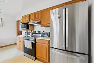 1841 Umpqua Rd, Woodburn, OR 97071 - Photo 15