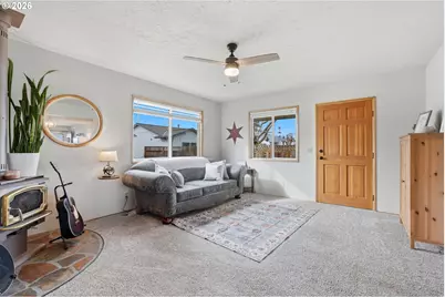 1841 Umpqua Rd, Woodburn, OR 97071 - Photo 23