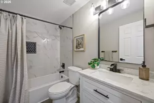 4716 NE 112th Ave, Portland, OR 97220 - Photo 11