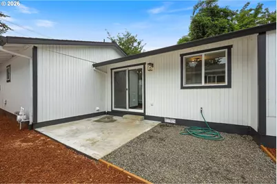 4716 NE 112th Ave, Portland, OR 97220 - Photo 17