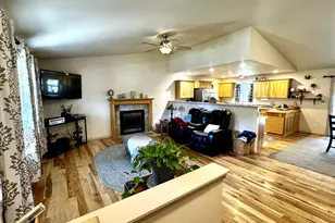 1712 Broadway St, Baker City, OR 97814 - Photo 3