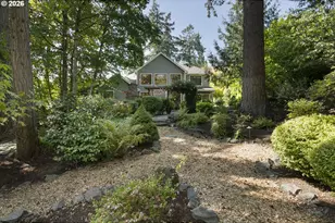 13264 Goodall Rd, Lake Oswego, OR 97034 - Photo 43