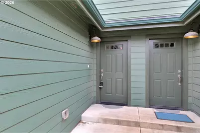 1726 32nd St, Florence, OR 97439 - Photo 5