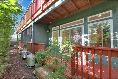 1726 32nd St, Florence, OR 97439 - Photo 37