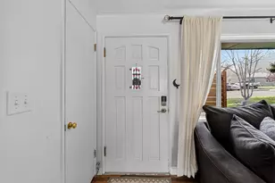 2230 Cleveland St, Eugene, OR 97405 - Photo 9