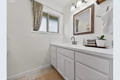 2230 Cleveland St, Eugene, OR 97405 - Photo 23