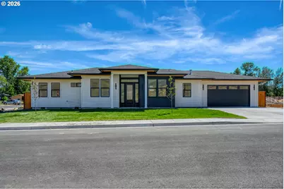 904 SW 43rd St, Pendleton, OR 97801 - Photo 1