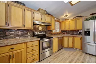 1805 NE 94th St, Vancouver, WA 98665 - Photo 13