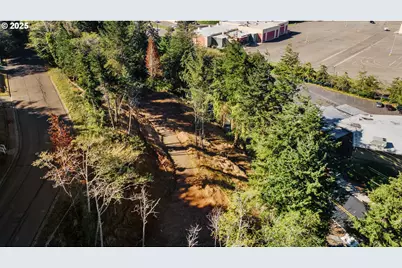 2253 Pony Creek Rd, North Bend, OR 97459 - Photo 9