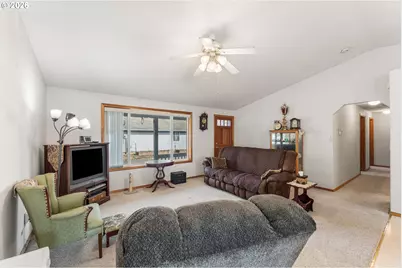 7706 NE 138th Ct, Vancouver, WA 98682 - Photo 11