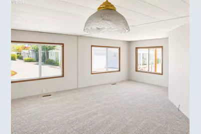 13640 SE Highway 212 #18, Clackamas, OR 97015 - Photo 5