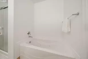 5700 NE 82nd Ave, Vancouver, WA 98662 - Photo 17