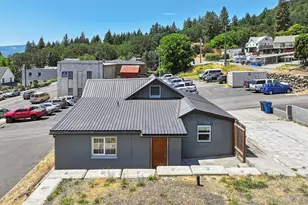 1205 N Main Ave, White Salmon, WA 98672 - Photo 37