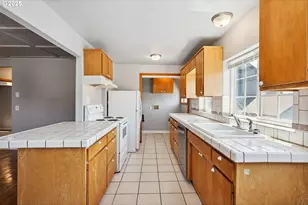 1205 N Main Ave, White Salmon, WA 98672 - Photo 25