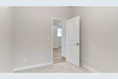 2628 Landau St SE, Salem, OR 97306 - Photo 5