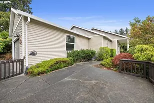 1580 8th St, Astoria, OR 97103 - Photo 37