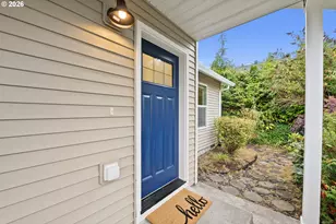1580 8th St, Astoria, OR 97103 - Photo 3