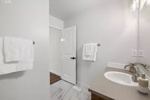 1580 8th St, Astoria, OR 97103 - Photo 31