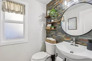 1702 NE 70th St, Vancouver, WA 98665 - Photo 15