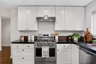 21565 SW Alsea Ct, Tualatin, OR 97062 - Photo 15