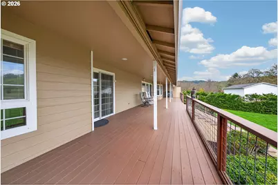 269 Bailey Dr, Roseburg, OR 97471 - Photo 33
