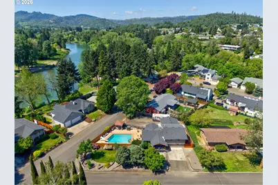 1308 NW Garden St, Roseburg, OR 97471 - Photo 41