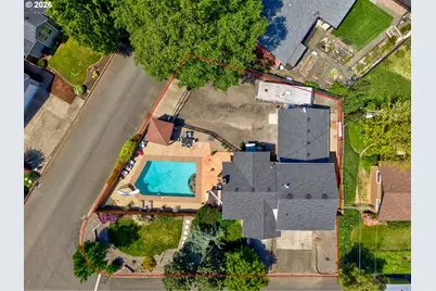 1308 NW Garden St, Roseburg, OR 97471 - Photo 5