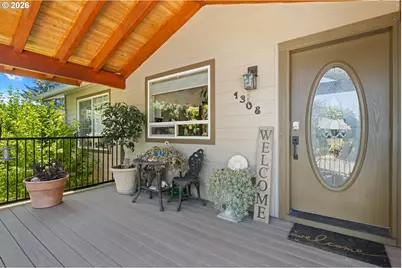1308 NW Garden St, Roseburg, OR 97471 - Photo 9
