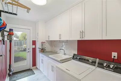 4545 SE Derry Ln, Milwaukie, OR 97267 - Photo 13