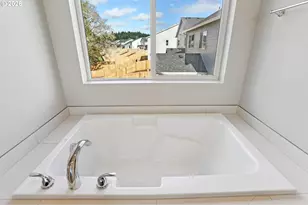 1557 N Millican Creek St, Lafayette, OR 97127 - Photo 21