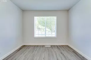 6084 Rombauer Rd, Eugene, OR 97402 - Photo 11
