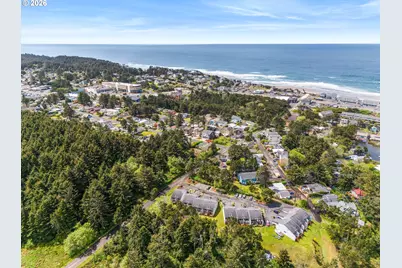 331 SE Jetty Ave, Lincoln City, OR 97367 - Photo 23