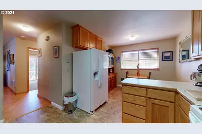 545 Hassett St, Brookings, OR 97415 - Photo 11