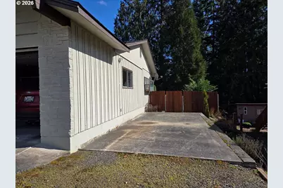 1410 Graham Dr, Kelso, WA 98626 - Photo 3