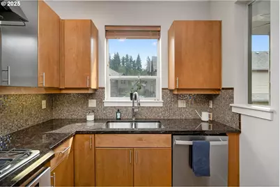 10258 SW Taylor St, Portland, OR 97225 - Photo 13