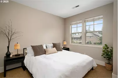 10258 SW Taylor St, Portland, OR 97225 - Photo 21