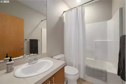 10258 SW Taylor St, Portland, OR 97225 - Photo 23