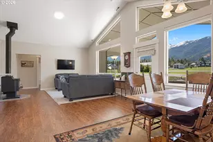 44821 Barbara Cir, Baker City, OR 97814 - Photo 9