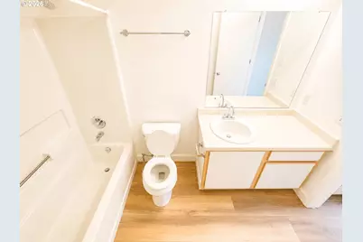 10345 NE Clackamas St #22, Portland, OR 97220 - Photo 7