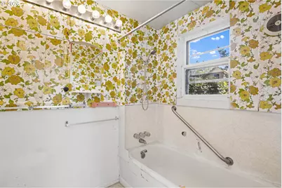 9112 N Portsmouth Ave, Portland, OR 97203 - Photo 17