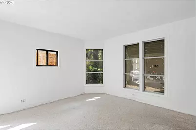 9112 N Portsmouth Ave, Portland, OR 97203 - Photo 9