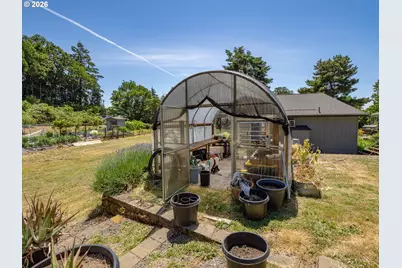 2813 NE Roberts Ln, Newberg, OR 97132 - Photo 33