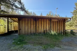 95717 Pinewood Ln, Brookings, OR 97415 - Photo 41