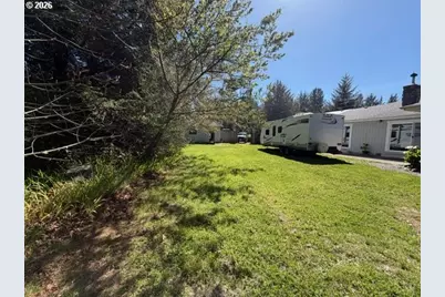 95717 Pinewood Ln, Brookings, OR 97415 - Photo 31