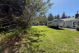 95717 Pinewood Ln, Brookings, OR 97415 - Photo 31