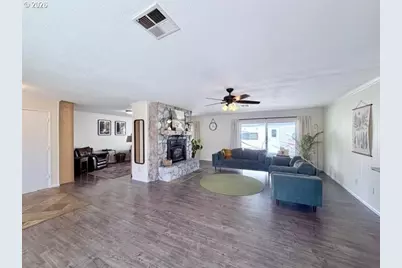 95717 Pinewood Ln, Brookings, OR 97415 - Photo 5